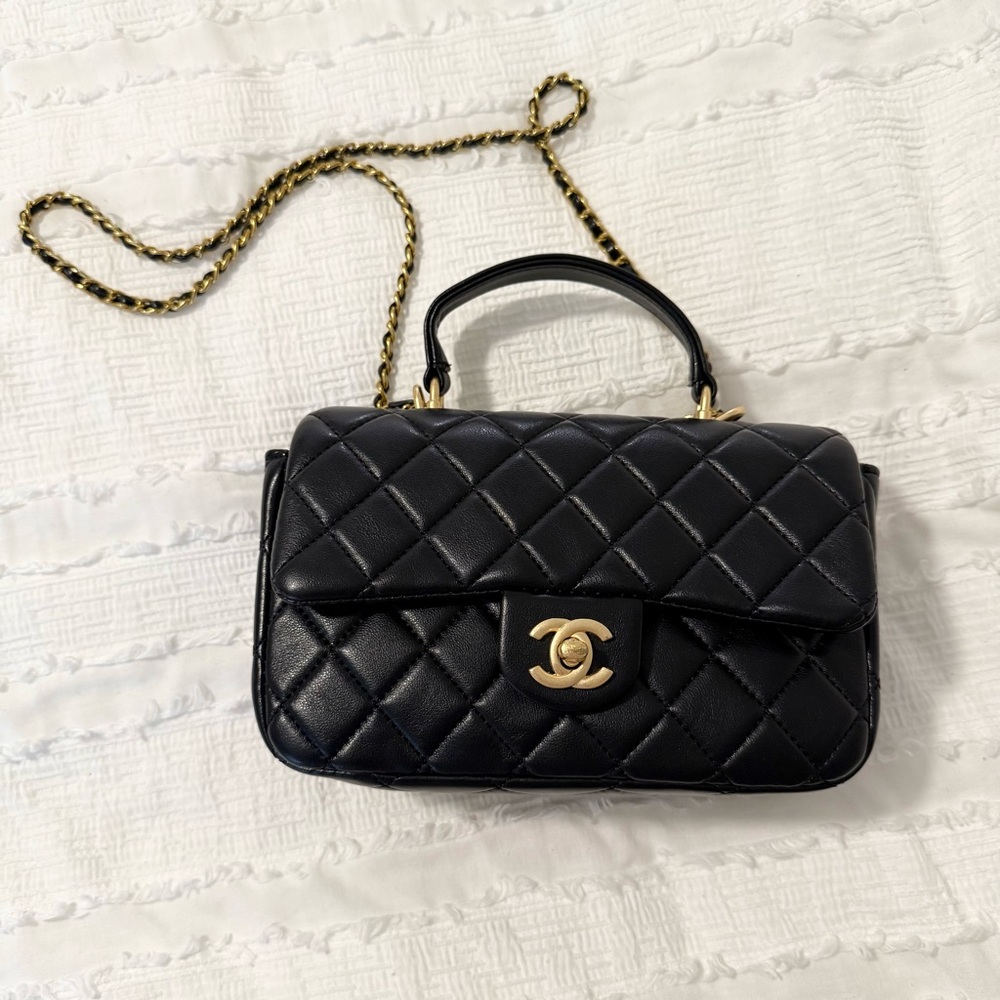 C H A N E L Black Quilted Shoulder Bag with Gold Accents